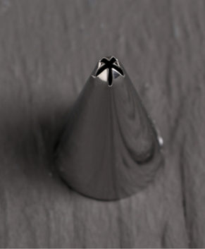 Насадка кондитерская Закрытая звезда вых. 0.6 см d 2,5см